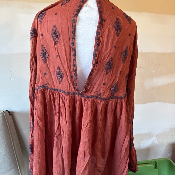 Free People Embroidered Bell Sleeve Tunic Top Cinnamon Fall Orange Sz Small - Picture 2 of 3